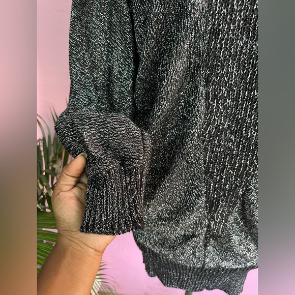 Shimmery knitted dress FIXED FIXED FIXED NO OFFERS PLZ❌ - Picture 5 of 10